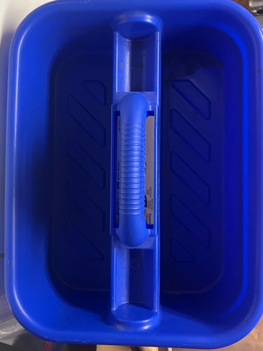 Portable caddy for cleaning products craft products
